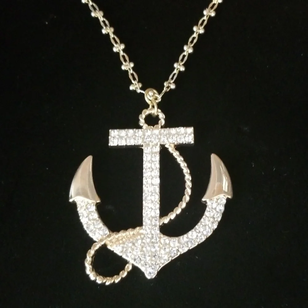 NWT Hand Crafted Rhinestone Anchor Pendant Goldtone Finish Necklace - Picture 12 of 12